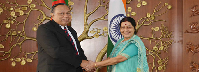 External Affairs Minister Sushma Swaraj meets Foreign Minister Abul Hassan Mahmood Ali of Bangladesh 