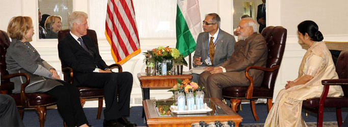 Prime Minister Narendra Modi meeting the former US President Bill Clinton in New York