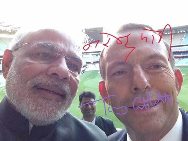 Modi, Abbott's autographed selfie. (Photo from Modi's official Twitter handle)