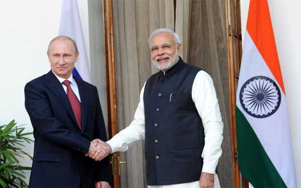 The Prime Minister, Narendra Modi with the President of the Russian Federation, Vladimir Putin, in New Delhi on December 11, 2014.