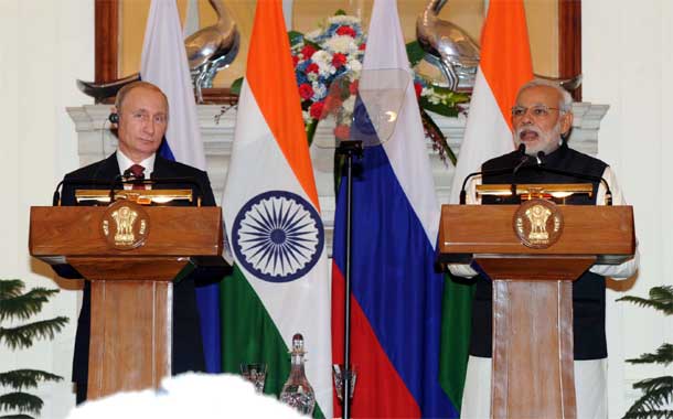 Prime Minister Narendra Modi with President of the Russian Federation, Vladimir Putin at the joint press statements