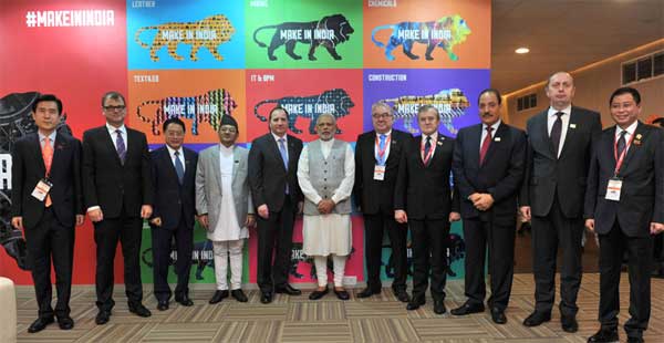 Prime Minister, Narendra Modi in a group photograph at the inauguration of the Make in India Centre, in Mumbai.