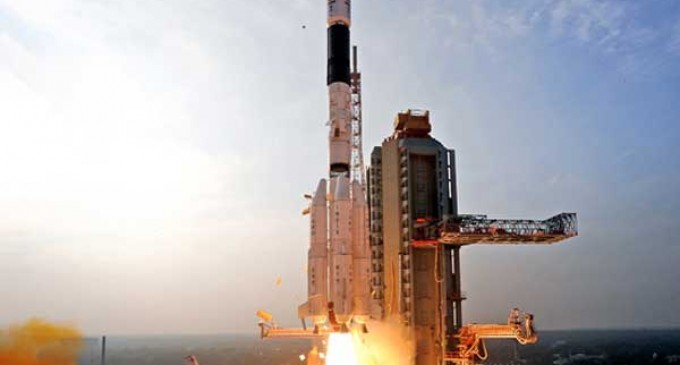 India puts into orbit Cartosat, 19 other satellites