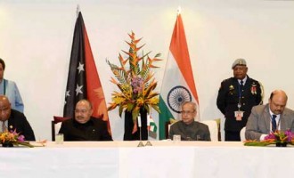 President of India, Pranab Mukherjee and the Prime Minister of Papua New Guinea, Peter O’Neill