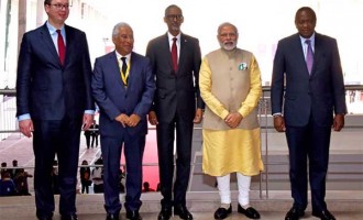 Prime Minister, Narendra Modi with the President of Kenya, Uhuru Kenyatta, the President of Rwanda,