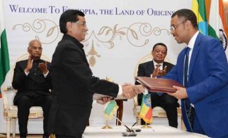 President, Ram Nath Kovind and the President of Ethiopia, Dr. Mulatu Teshome witnessing the signing of MoU