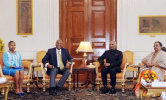 His Majesty King Letsie III, King of Lesotho and Her Majesty Queen Masenate Mohato Seeiso meeting the President, Ram Nath Kovind,