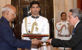 Ambassador-designate of the Republic of Ecuador, Hector Cueva Jacome presenting his credentials to the President Shri Ram Nath Kovind, at Rashtrapati Bhavan