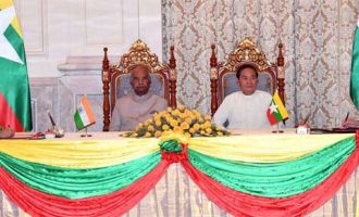 President, Ram Nath Kovind and the President of Myanmar, U. Win Myint witnessing the signing of agreement