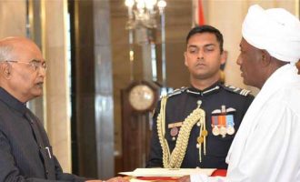 Ambassador-designate of the Republic of Sudan, Ahmed Yousif Mohamed Elsiddig presenting his credential to the President of India, Ram Nath Kovind