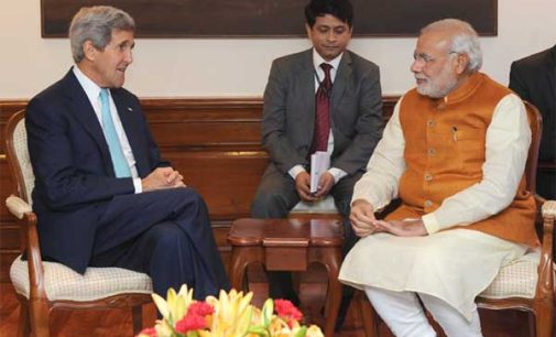 Kerry meets Modi in prelude to Washington summit