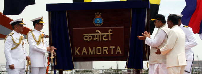 Indian Defence Minister Arun Jaitley unveiled the plaque on commissioning of INS Kamorta, at Eastern Naval Command, Visakhapatnam on August 23, 2014