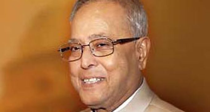 Indian President Pranab Mukherjee greets Trinidad and Tobago on national day