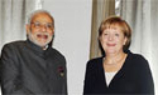 Prime Minister Narendra Modi meeting the German Chancellor, Angela Merkel, in Brisbane