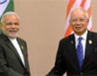 Prime Minister Narendra Modi meeting the Prime Minister of Malaysia, Najib Razak, at Nay Pyi Taw, Myanmar
