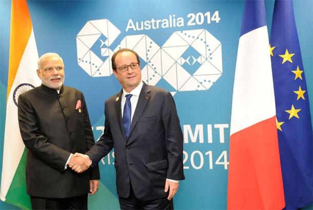 Prime Minister Narendra Modi meeting the President of France, Francois Hollande, in Brisbane
