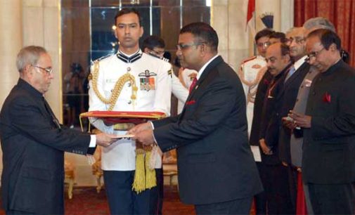 The High Commissioner-designate of the Republic of Maldives, Ahmed Mohamed presenting his credential to the President, Pranab Mukherjee