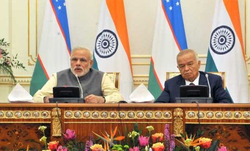 The Prime Minister, Narendra Modi giving his statement to the media during Joint Press briefing with the President of Uzbekistan, Islam Karimov