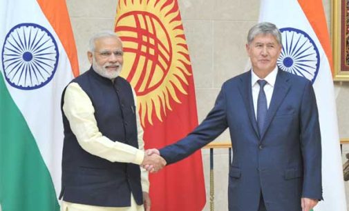 The Prime Minister, Narendra Modi with the President of Kyrgyz Republic, Almazbek Atambayev,