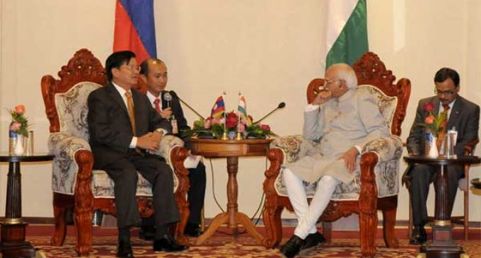 Vice President, Mohd. Hamid Ansari meeting the Deputy Prime Minister and Minister of Foreign Minister of Lao PDR, Thongloun Sisoulith