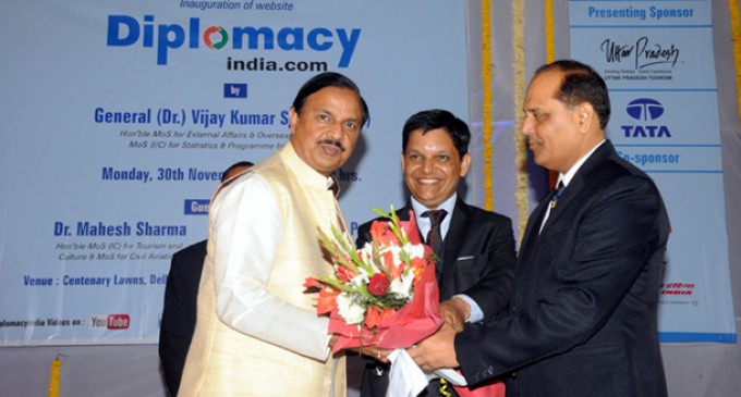 Dr. Mahesh Sharma, Hon’ble Minister of Tourism & Culture (Independent Charge) & Minister of State for Civil Aviation at the Formal Launch of website DIPLOMACYINDIA.COM