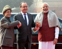 President of France, Francois Hollande being received by the President, Pranab Mukherjee and the Prime Minister, Narendra Modi