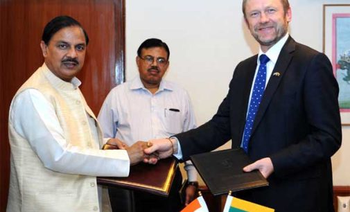 MoS for Culture (IC), Tourism (IC) and Civil Aviation, Dr. Mahesh Sharma and the Minister of Culture, Lithuania,
