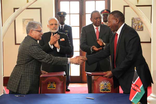 Prime Minister, Narendra Modi and the President of Kenya, Uhuru Kenyatta witnesses signing of agreements, in Nairobi.