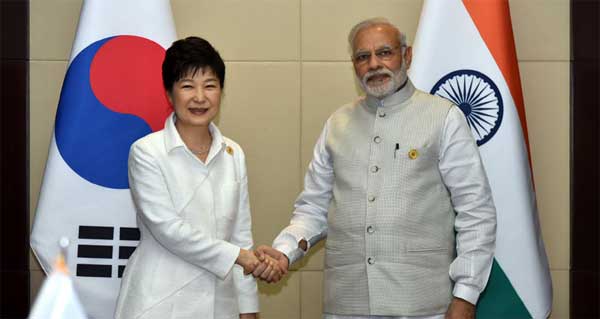 The Prime Minister, Narendra Modi meeting the President of South Korea, Park Geun-hye, on the sidelines of the 14th ASEAN-India Summit, at Vientiane, Lao PDR on September 08, 2016.