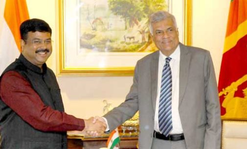 MoS for Petroleum and Natural Gas (IC), Dharmendra Pradhan calling the Prime Minister of the Democratic Socialist Republic of Sri Lanka, Ranil Wickremesinghe,