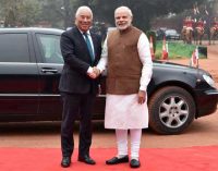Prime Minister, Narendra Modi welcomes the Prime Minister of Portuguese Republic, Antonio Costa
