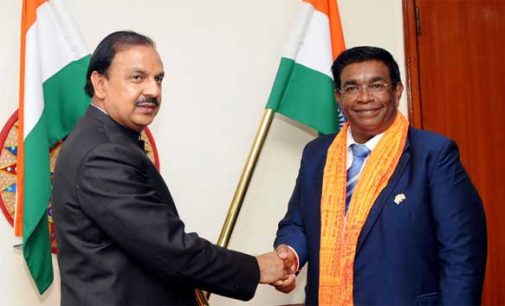 Minister of Social Integration and Economic Empowerment & Arts and Culture of Mauritius, Prithvirajsing Roopun meeting the MoS for Culture and Tourism (IC), Dr. Mahesh Sharma