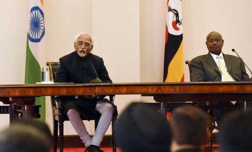 Vice President, M. Hamid Ansari and the President of Uganda, Yoweri Museveni making joint press statement