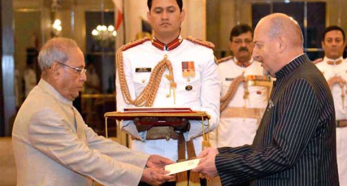 High Commissioner-Designate of the Republic of Seychelles, Philippe Le Gall presenting his credentials to the President, Pranab Mukherjee