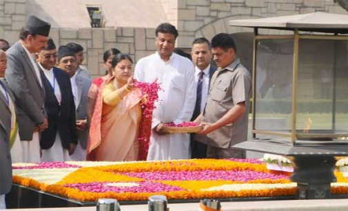 President of Nepal, Bidya Devi Bhandari paying floral tributes at the Samadhi of Mahatma Gandhi, at Rajghat,
