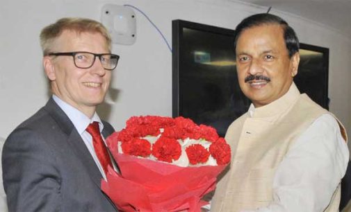 Minister of Housing, Energy and Environment, Finland, Kimmo Tiilikainen meeting the MoS for Culture (I/C) and Environment, Forest & Climate Change, Dr. Mahesh Sharma