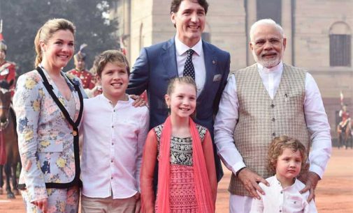 Modi greets Trudeau with hug at ceremonial reception