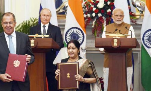Ignoring US threat, India, Russia ink deal on S-400 missile system
