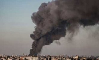 Israel, Hamas agree to start ceasefire