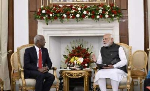 Modi, Maldivian President review progress in ties