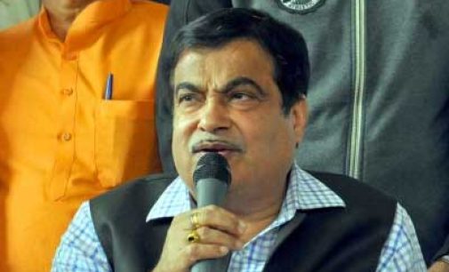 Gadkari discusses investment opportunities with Aus Minister