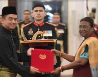 The President, Droupadi Murmu accepted credentials from Muzafar Shah bin Mustafa, High Commissioner of Malaysia