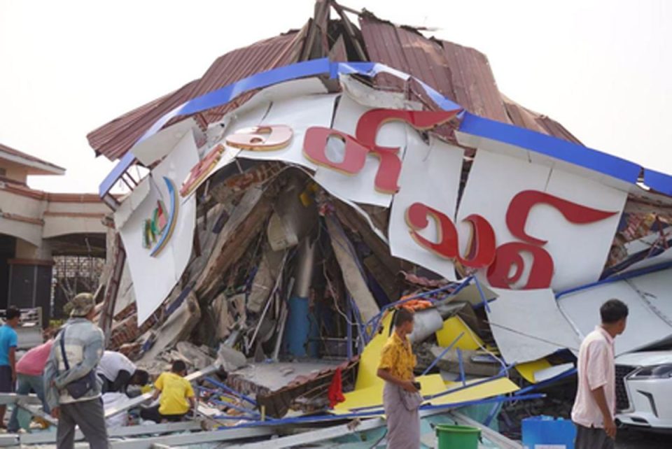 1002 killed, 2376 injured in devastating earthquake in Myanmar