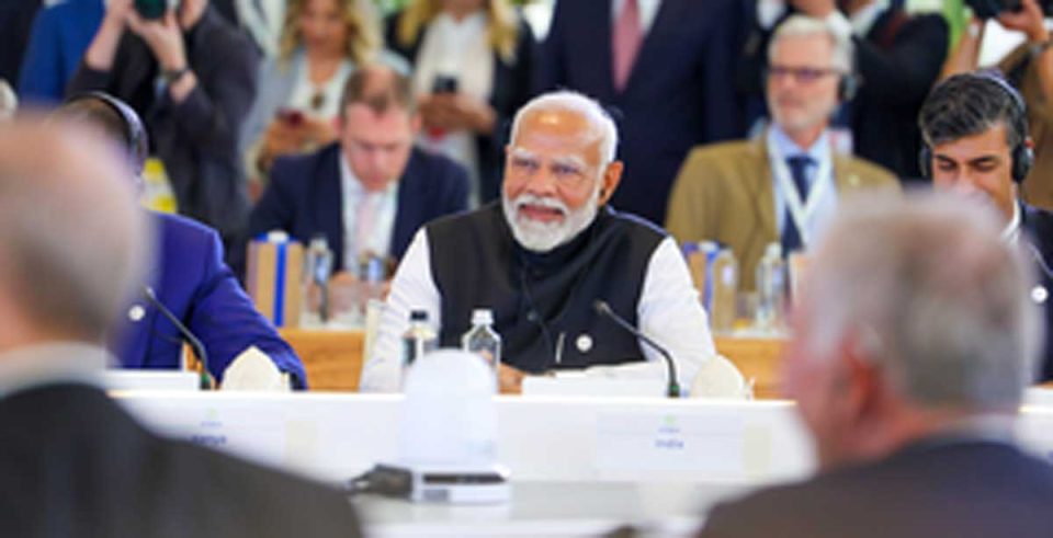 PM Modi speaks with Canadian counterpart